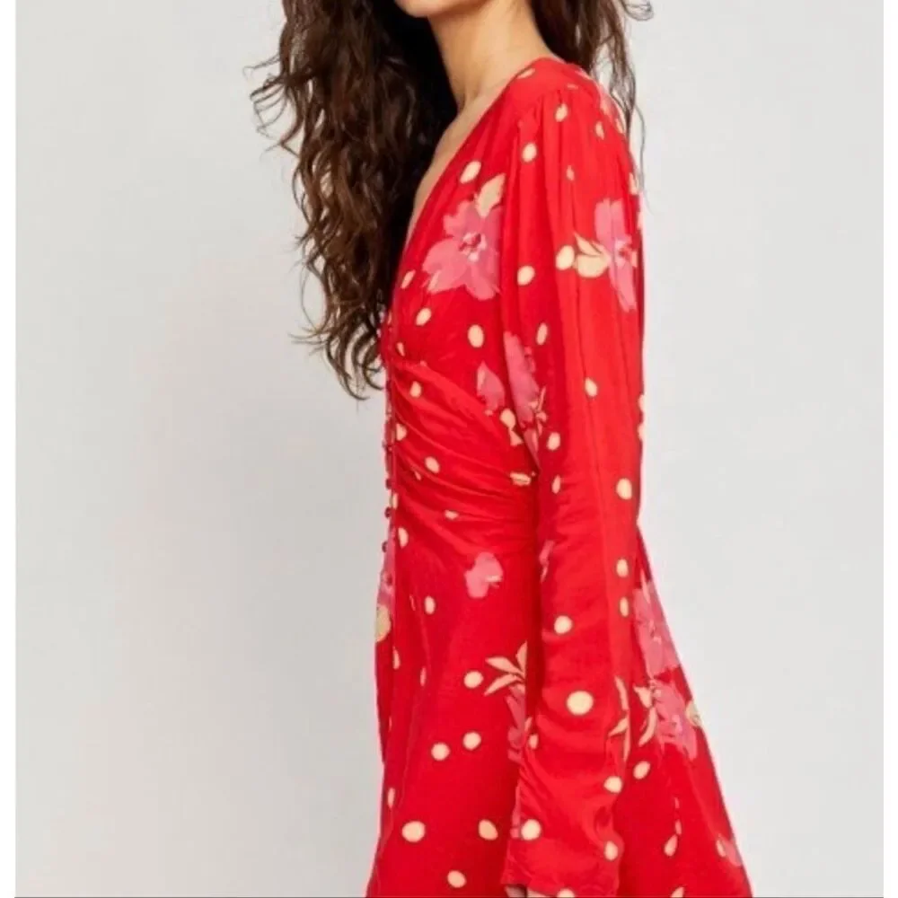 NET Free People Red Floral Button Down Ruched Side Dress Size: L Free People